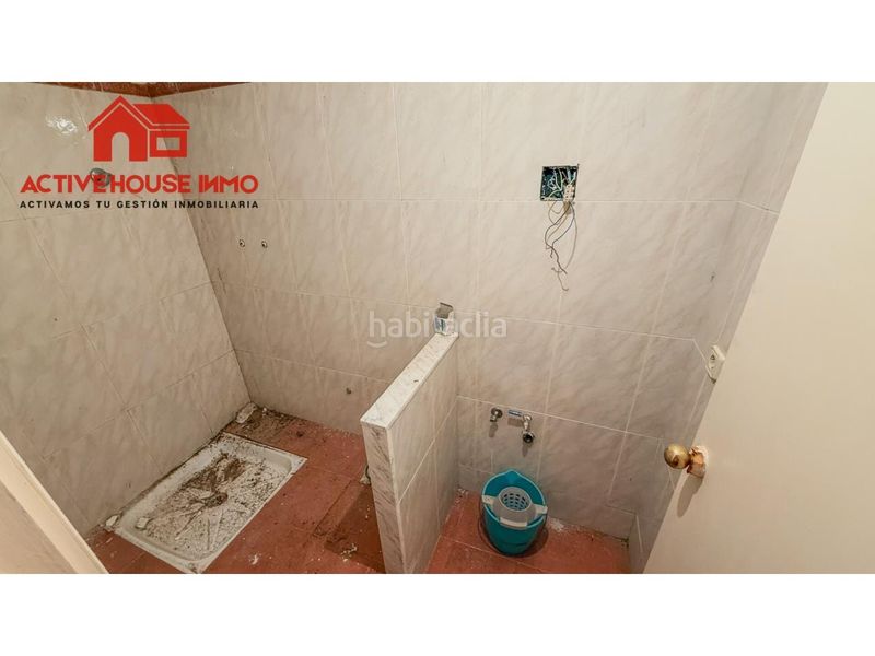 Foto e2f83366-4232-43f2-8bf9-74418a5e9878. Casa amb aparcament a Santa Bàrbara