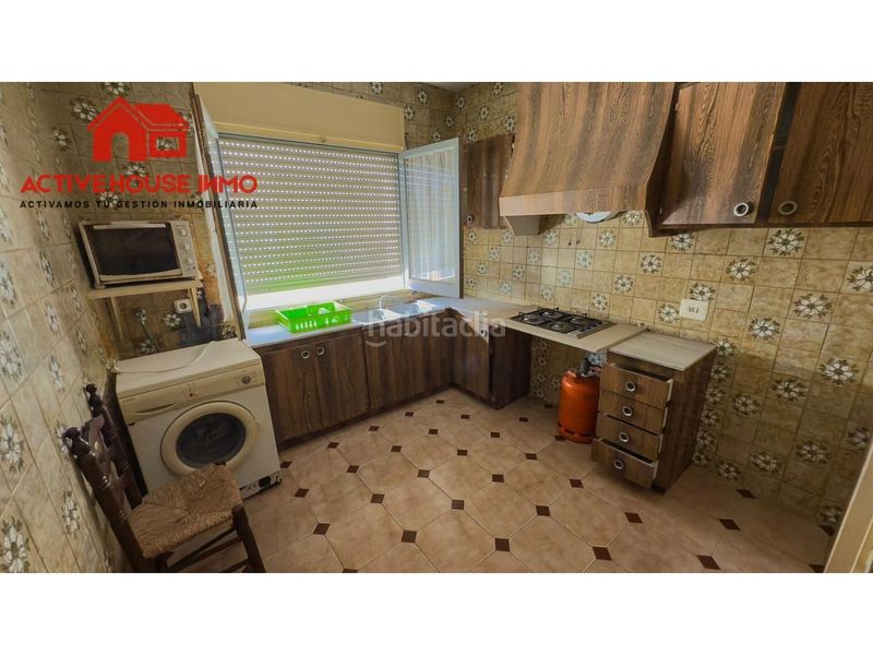 Foto 28a6d58f-e77f-40c4-a6f9-4f74653cb92f. Casa amb aparcament a Deltebre