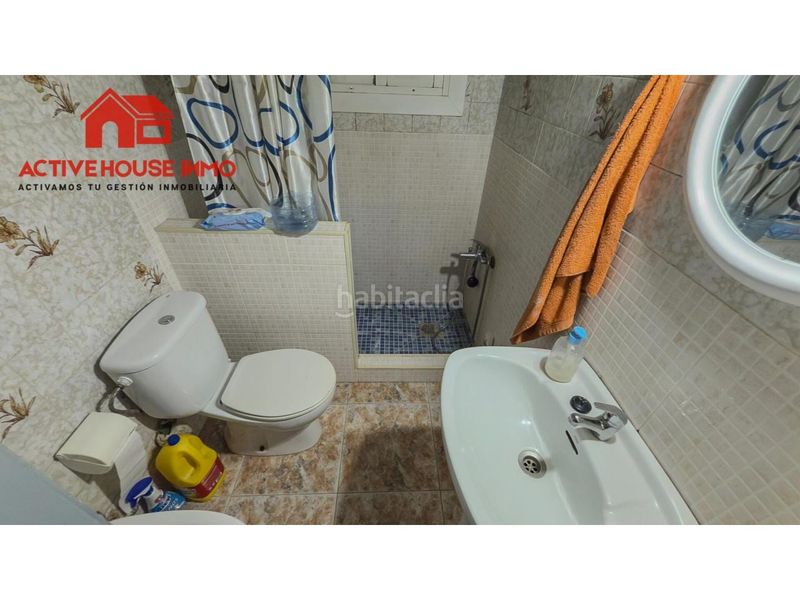 Foto a0e1b5e6-3519-46e9-911e-afb7b6d2ca19. Casa amb aparcament a Deltebre