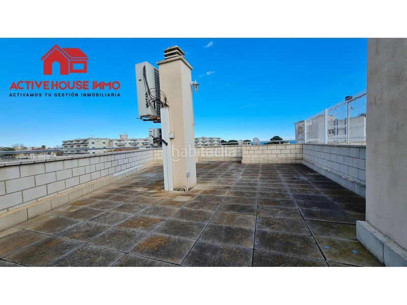 Foto 7a09fd30-de30-40da-a011-f7a3f2d3e713. Pis amb aparcament a Alcanar