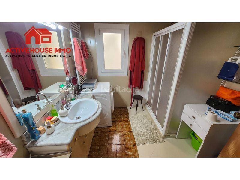 Foto ce6b6f99-9c87-4eaa-93ae-95e154f682c3. Casa amb calefacció aparcament a Alcanar