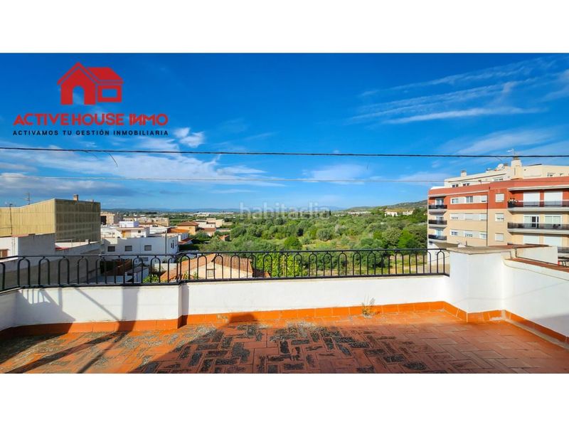 Foto a2c523a4-024a-4f6a-af7d-0ab120ae017c. Casa amb aparcament a Alcanar