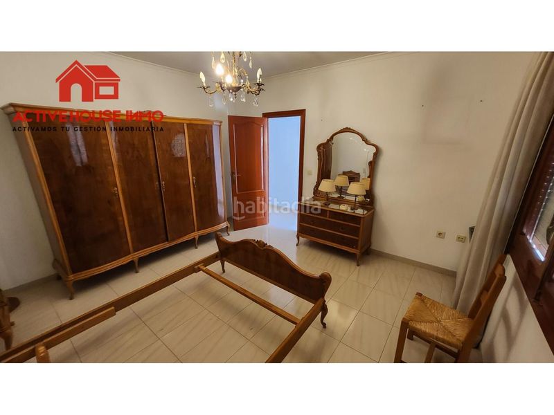 Foto d6776fd1-fe57-458f-90c0-159f98761dad. Casa amb aparcament a Alcanar