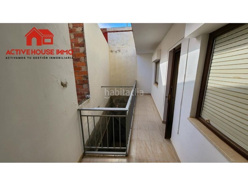 Foto d89d0f0e-7a82-4744-b1a6-19f608560d06. Casa amb aparcament a Alcanar
