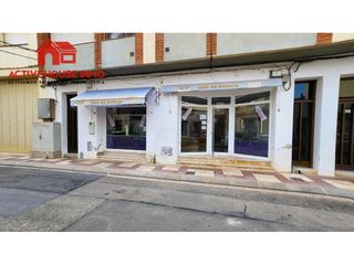 Local Comercial  Calle mig. Comercio y almac�n con posibilidad para construir vivienda en la