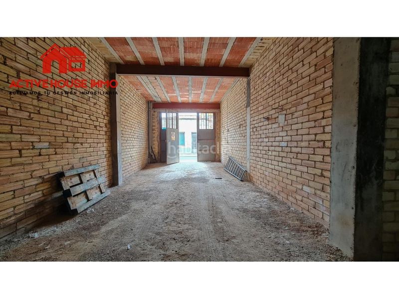 Foto cae8d145-c4a2-43ff-a97a-df431e579860. Local comercial a Aldea (L´)