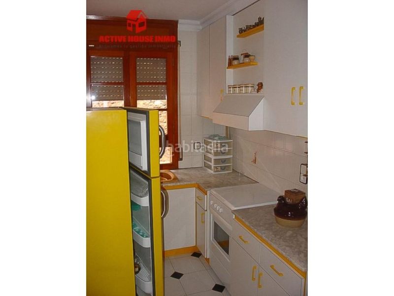 Foto d867adc2-ca92-432b-9c41-8022b6aeb990. Edificio in Santa Bàrbara