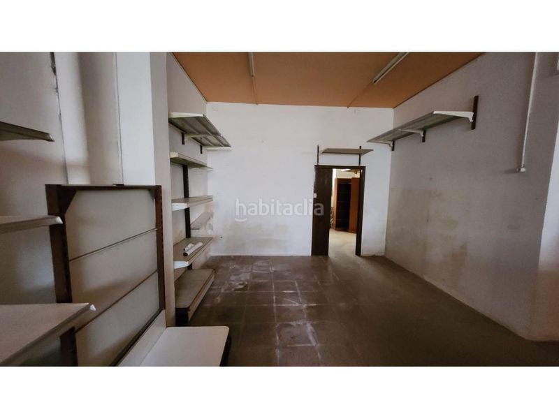 Foto 5d166d39-5324-486e-96c0-dab26516c72c. Local comercial a Santa Bàrbara