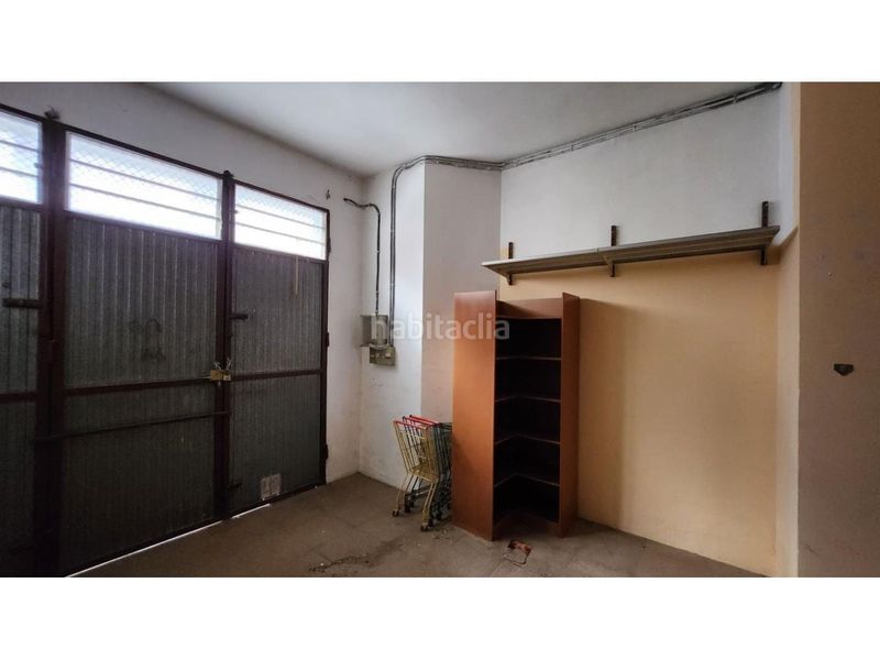 Foto b7705b6f-58bf-4e6a-bcf6-e1aec10b4a48. Local comercial a Santa Bàrbara