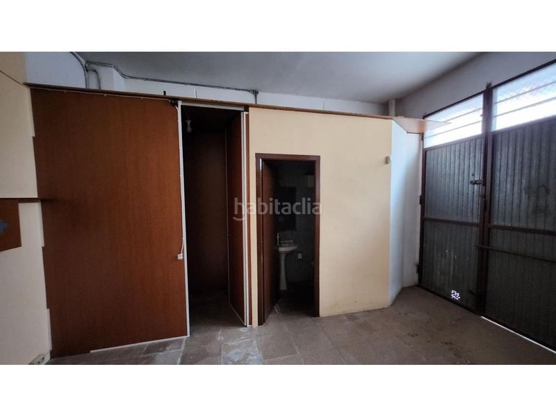 Foto c4d4913a-0200-4ea3-b036-910351018ed2. Local comercial a Santa Bàrbara