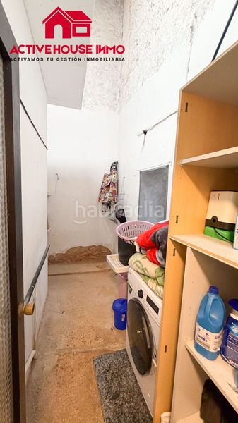 Foto b60eb699-59d2-4def-8c1e-eaa46fecd723. Casa amb aparcament a Santa Bàrbara