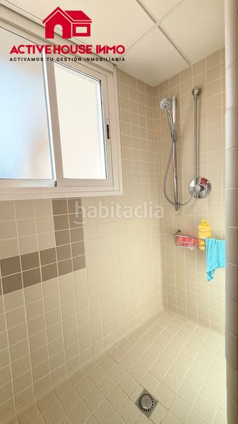 Foto e701bdbc-0152-425e-9991-b5bd013d5eaf. Àtic amb calefacció aparcament a Platges La Ràpita