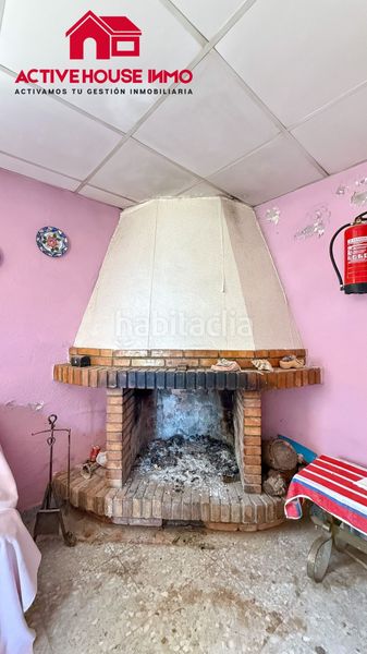 Foto ca8947b2-9db0-4e62-841f-f5efaf3e23bb. Masia amb aparcament a Alcanar