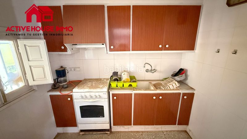Foto f861d733-c93a-4071-a843-bc18b3b0306d. Masia amb aparcament a Alcanar