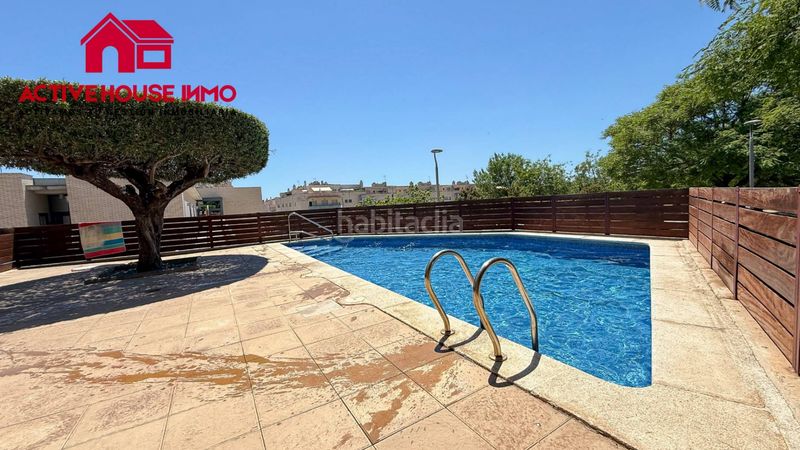 Foto d268b3b4-c26e-48d5-9487-896a1da2e398. Dúplex amb aparcament piscina a Platges La Ràpita