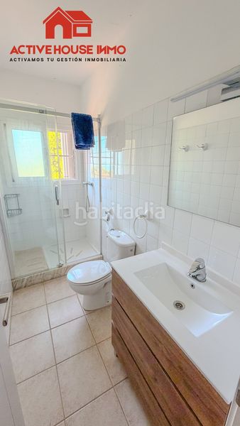 Foto fd54a9aa-7b9f-45c5-a42e-c88f302ff772. Pis a Platges La Ràpita