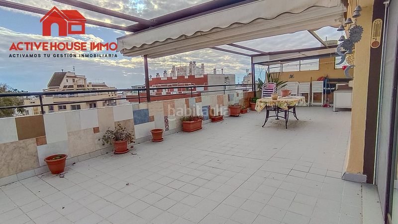 Foto 7a56bd36-f560-4d69-a56c-d232a2186183. Àtic amb calefacció aparcament a Nord La Ràpita