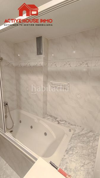 Foto c0fcdbe9-0990-46a2-8561-5e9558f39b86. Àtic amb calefacció aparcament a Nord La Ràpita