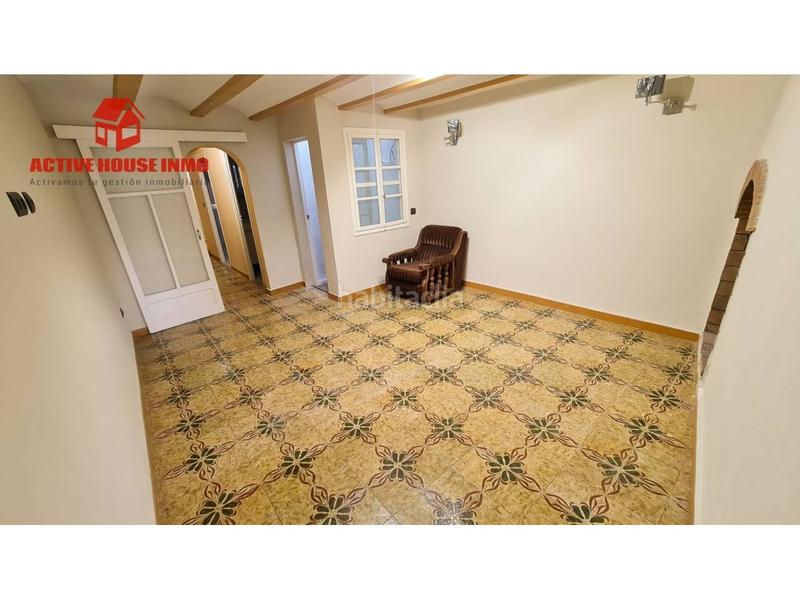 Foto 49456ad5-2dd3-4894-be4d-6fcc92dc96f1. Casa pareada en Masdenverge