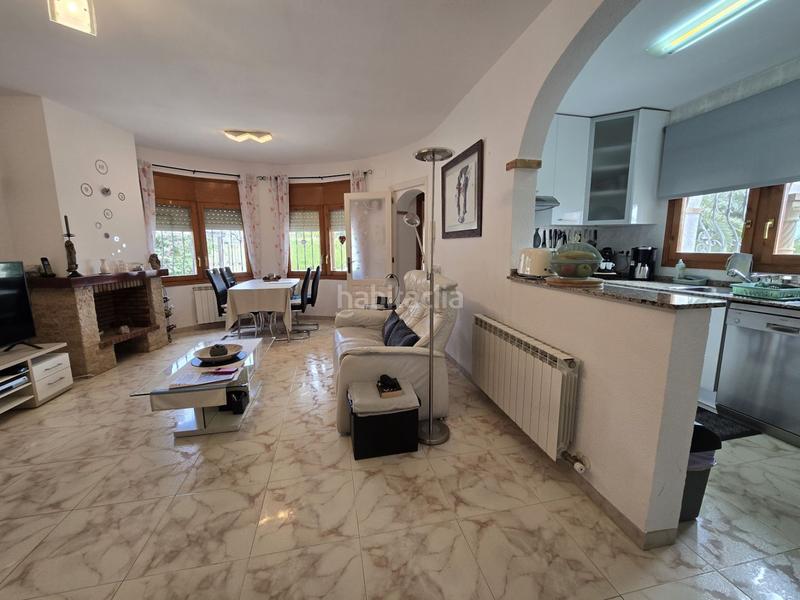 Foto 413d7d3e-c4a6-4a5d-bf52-70e807b72dc0. Affitto chalet in Centre Miami Platja