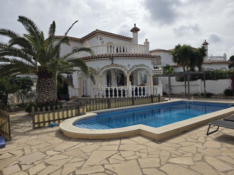 Foto 50301059-293e-40dd-b64e-082365d0f7d9. Location chalet dans Centre Miami Platja