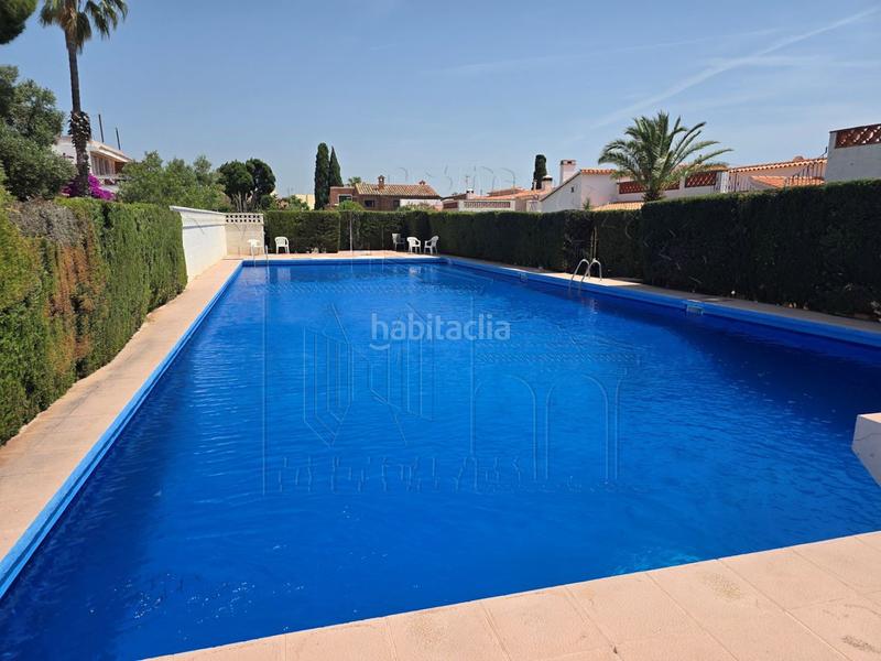 Foto 74bf92c5-e3da-478a-a48b-7b26f6c9597f. Casa amb aparcament piscina a Centre Miami Platja