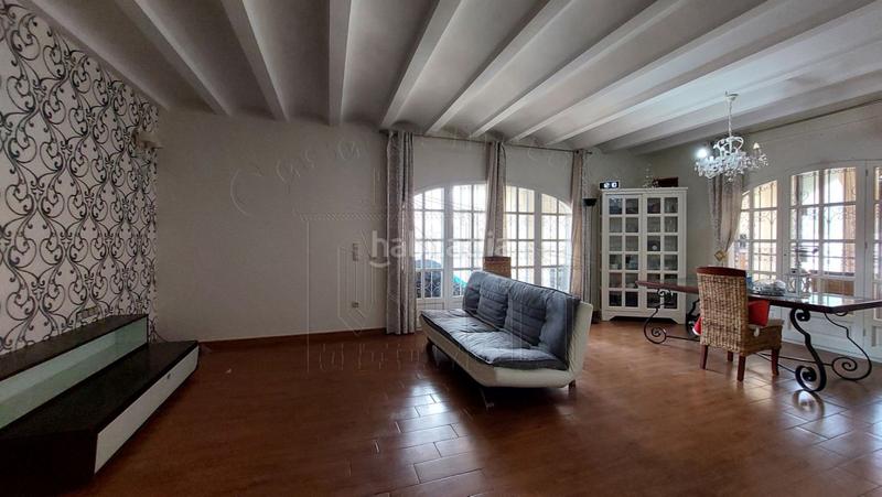 Foto 3d0ba796-d200-465a-8135-8065fbada06f. Chalet with parking pool in Centre Miami Platja