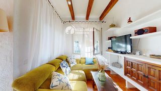 Rent Flat  Illa corfu. En creixell