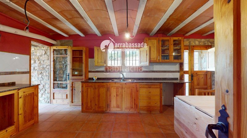 Foto 145e4493-c220-4aaa-8481-1fe117139289. Casa in Mont-ral