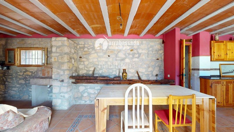 Foto 384b71ad-1c47-4ea5-95e7-1fa0a6da74b2. Casa in Mont-ral