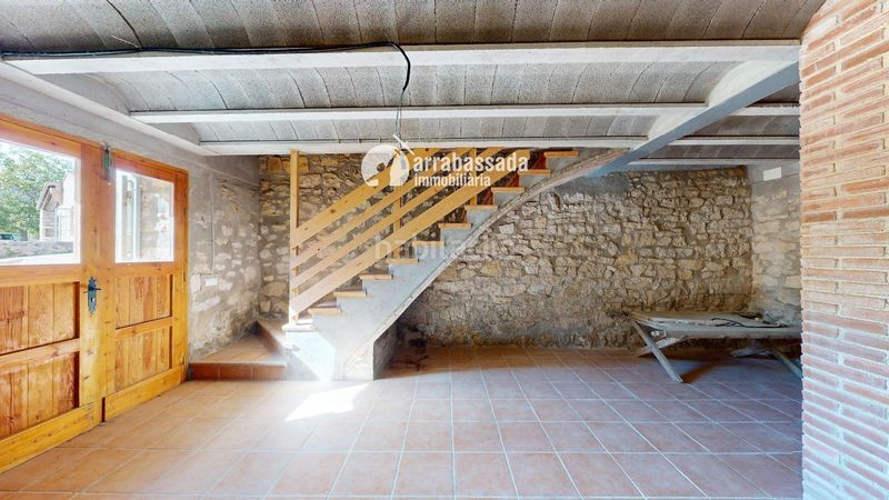 Foto 46cb30ba-465e-4e1e-ae85-36d075047a33. Casa in Mont-ral