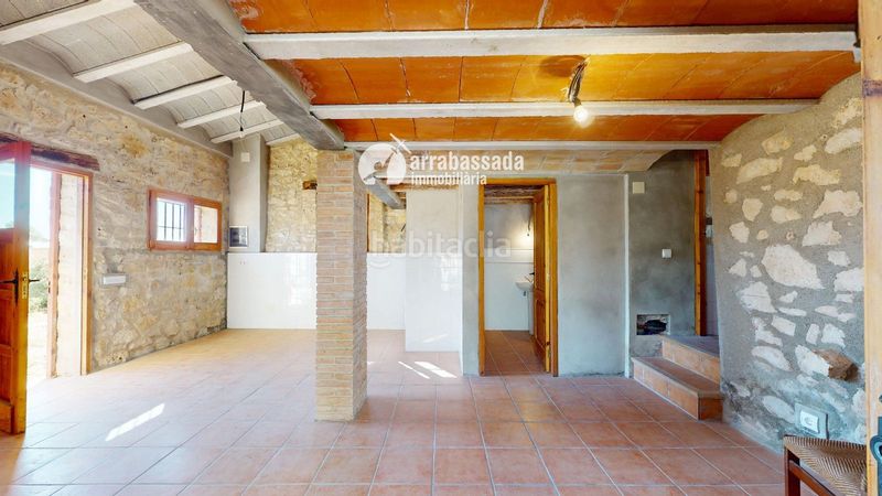Foto 5be02356-c687-4a01-819d-3bdec4b6f8b2. Casa in Mont-ral
