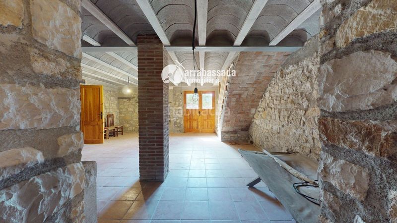 Foto 62b62259-0adf-4bed-836c-8219e480128c. Casa in Mont-ral