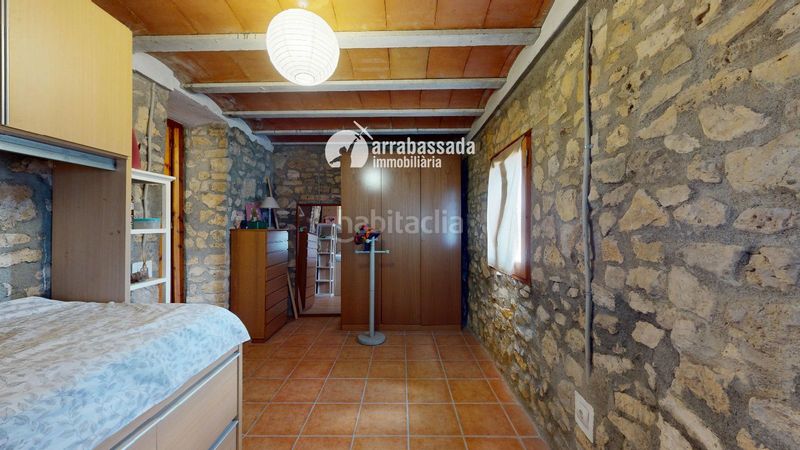 Foto 67553c0b-be6d-48ca-893d-c1164d21fddc. Casa in Mont-ral