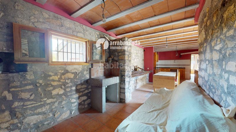 Foto 8f5fe18a-a3ac-474b-a66c-c5262daf3883. Casa in Mont-ral
