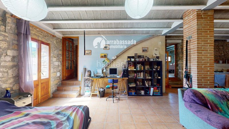 Foto 99fe6fd0-9408-44e2-bbbd-59b683b9a5d7. Casa in Mont-ral