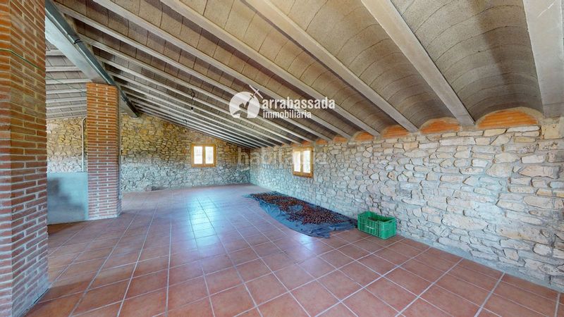 Foto b106d6cf-20e1-42d7-8dd1-5e72aa6cfb22. Casa in Mont-ral
