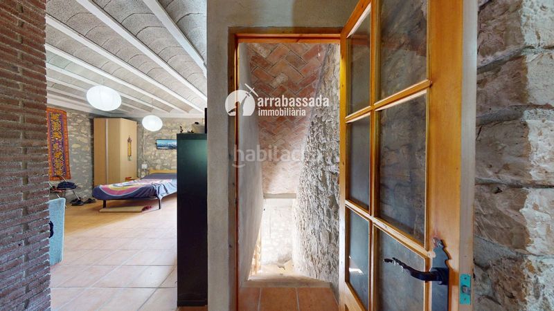 Foto b226aa21-29ad-4f38-938c-bf9387fdbf9e. Casa in Mont-ral
