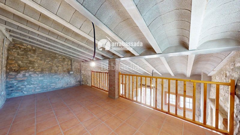 Foto ba3afc8c-114f-439f-8563-00df6a457599. Casa in Mont-ral