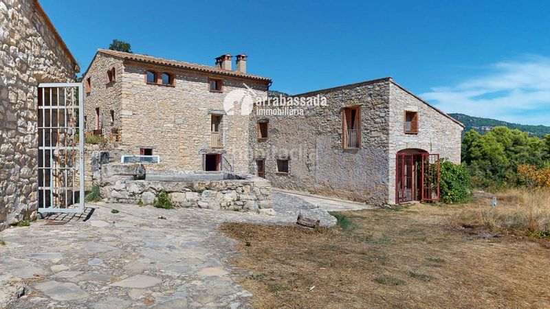 Foto d5c99786-6c86-45b0-85ad-72e26df38ff4. Casa in Mont-ral