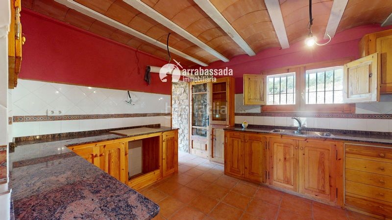 Foto dabe1037-c0b3-43af-9f4a-0308aaaeb710. Casa in Mont-ral