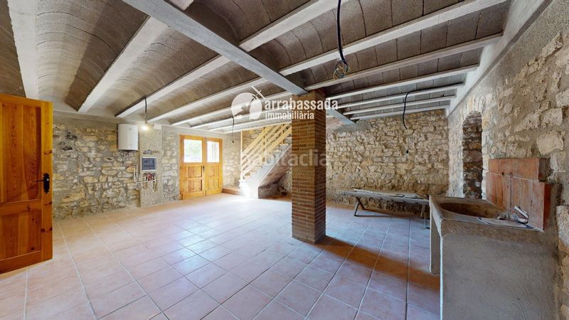 Foto e2f4f031-ee55-4c87-a7d5-52d8ce7bd6b9. Casa in Mont-ral
