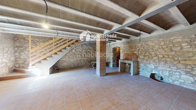 Foto ea91f4bf-2a26-4a7b-85ee-d9fc2d0b4559. Casa in Mont-ral