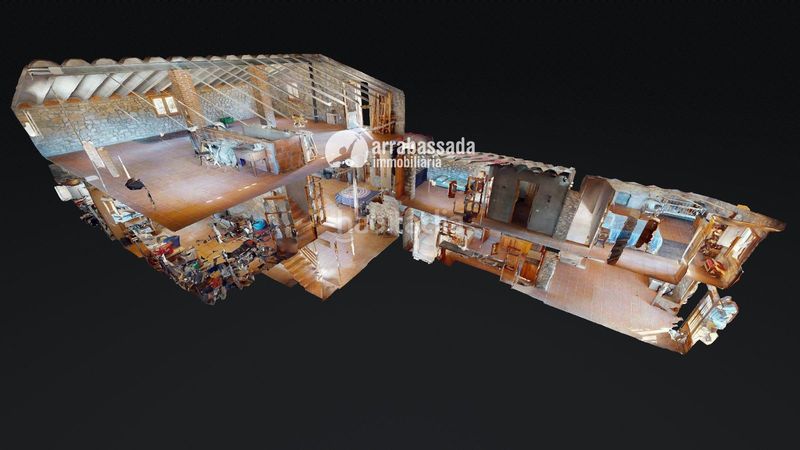 Foto ef706cda-977d-4dbd-a26a-46fe7e35bae2. Casa in Mont-ral