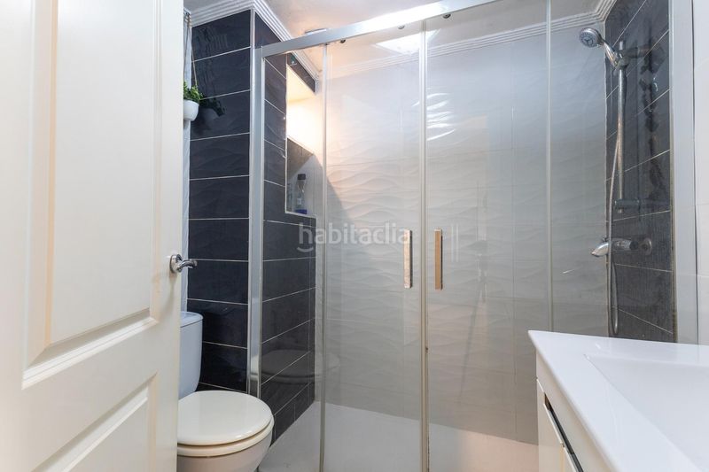 Foto df888a46-4215-43fb-bcb3-394aa964da45. Apartament amb piscina a La Veleta Torrevieja