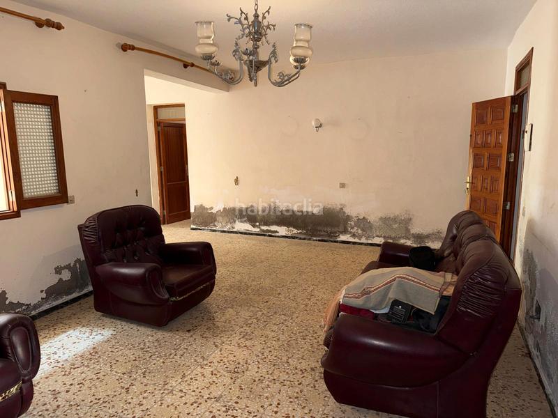 Foto 7d0a457c-3b1a-4ec3-9b7e-f9f2fe78922e. Casa con parcheggio in Carrizal Ingenio