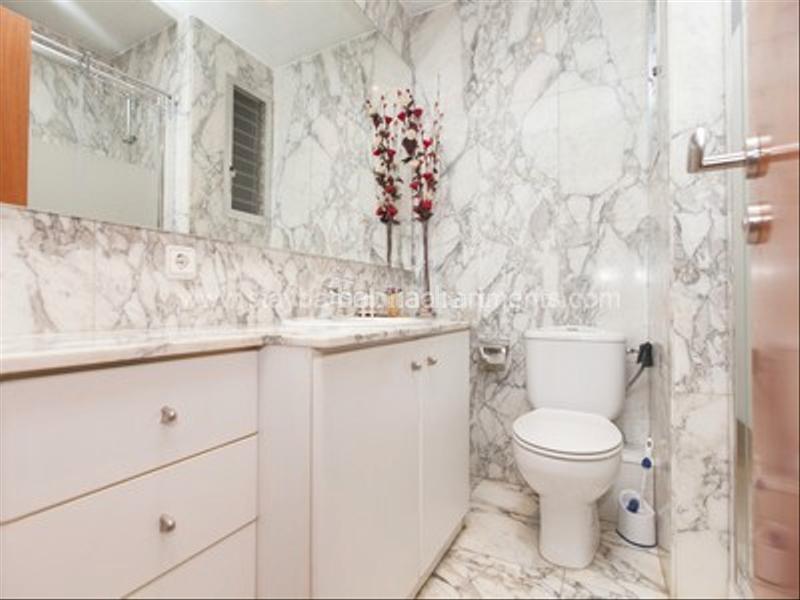 Foto 2f72264a-7b4a-407d-a13f-ee4b81c5daec. Alquiler apartamento  de 4 habitaciones en eixample en Barcelona