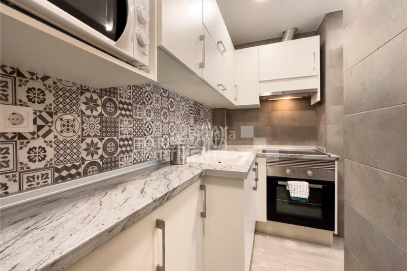 Foto c66b7edb-e89d-44ce-b59a-7bc39bb820c0. Miete appartement in Provençals del Poblenou Barcelona