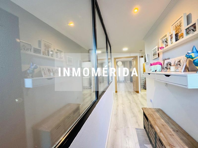 Foto a5429321-2b8d-4522-bed9-70571fa2dc74. Casa adossada amb calefacció aparcament piscina a Mérida