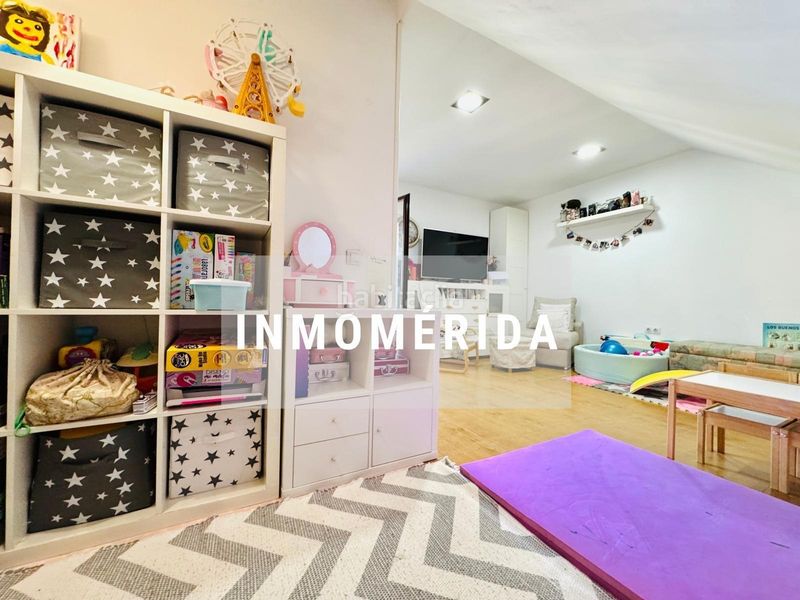 Foto be762687-c9a1-40fd-b4cf-620c78b237c7. Casa adossada amb calefacció aparcament piscina a Mérida